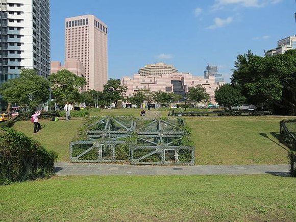 四四南村(信義公民會館), 捷運台北101/世貿站, 台北市信義區