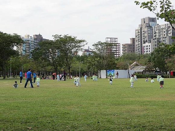 大安森林公園, 捷運大安森林公園站, 台北市大安區