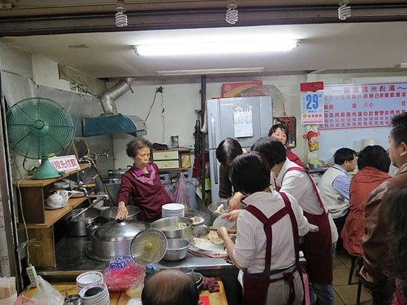 東門市場, 羅媽媽米粉湯