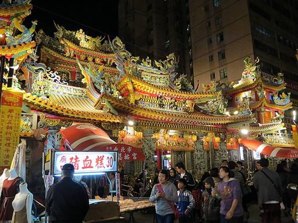 松山慈祐宮, 松山火車站, 台北市松山區