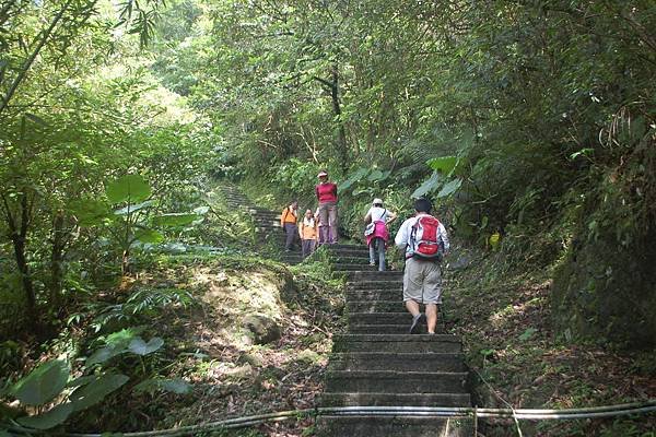 皇帝殿登山步道