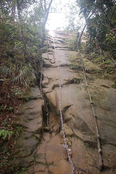 皇帝殿登山步道, 大峭壁