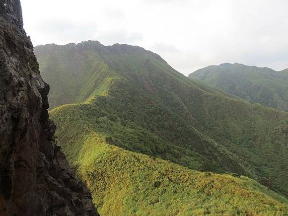 金瓜石, 半屏山