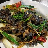 海角47號熱炒99, 炒螺肉