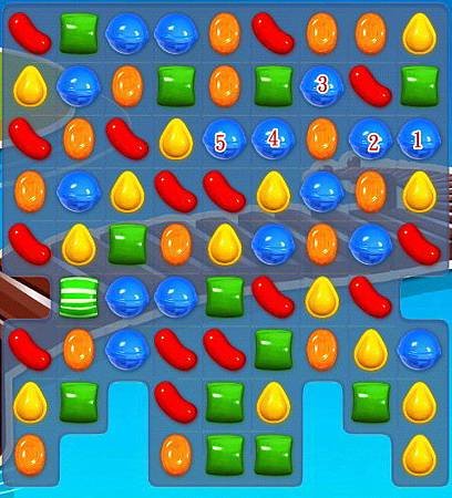 Candy Crush Saga, 彩色炸彈