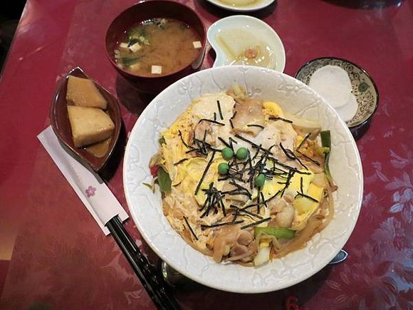 千丼咖啡/和食丼專門店, 雞肉親子丼