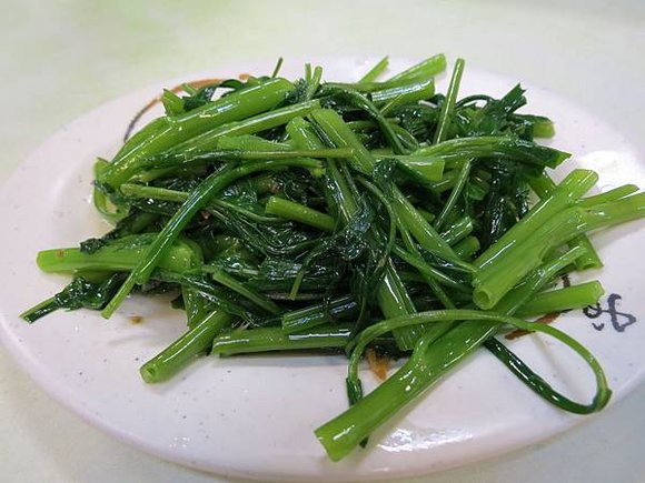 圓環阿宗魚翅肉羹, 燙青菜