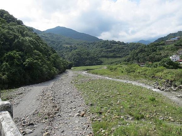 梵梵溪(宜蘭縣大同鄉英士村)