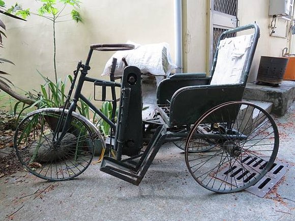 台中動漫彩繪巷(海賊王彩繪), 古早三輪車