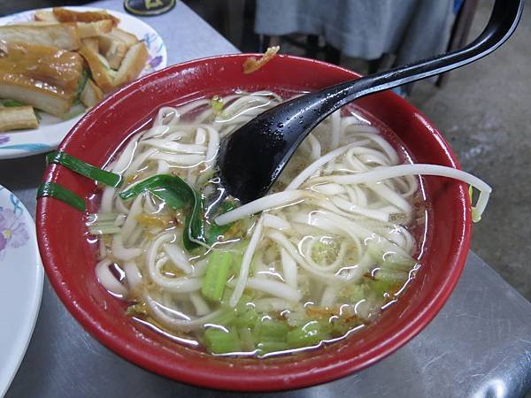 阿蝦古早味麵店, 陽春麵(湯)