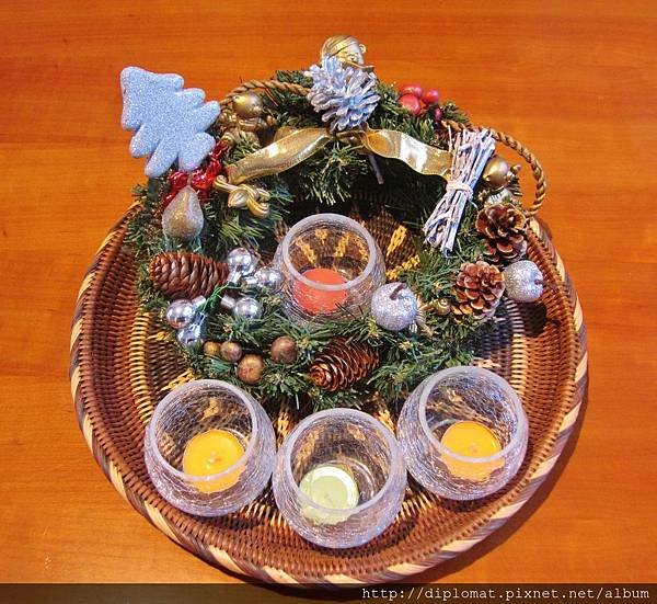 2015%2F11%2F29 自製 Adventkranz (降臨環)