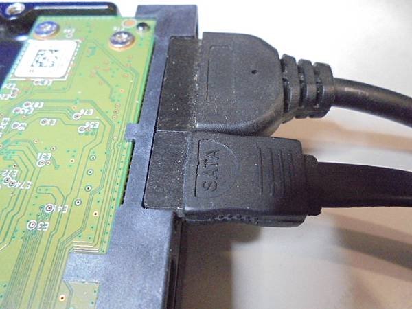 【7Pin摔壞】WD威騰裸碟3.5吋6TB～裸碟當資料碟插入