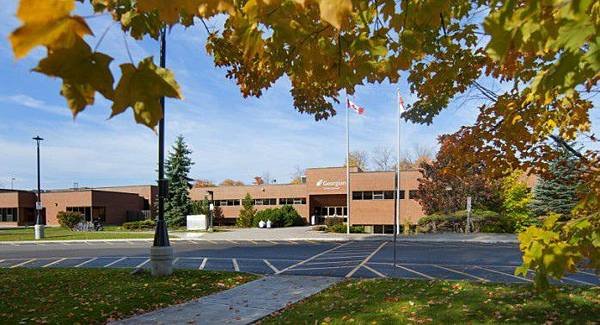 Orillia-campus-October-2014_3-e1431545593888-698x377.jpg