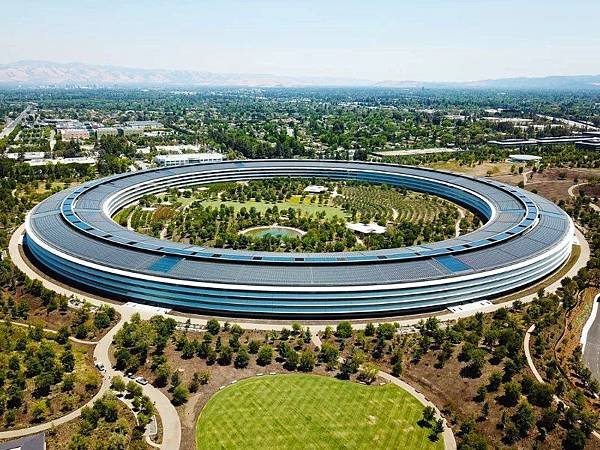 Apple park-01