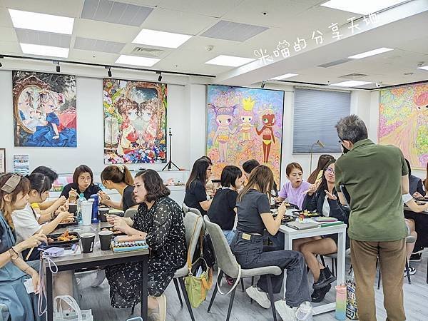 [分享健康] 公司和教室像畫廊