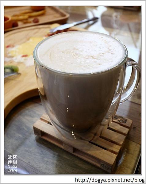 娜莎連線手工寵物零食舖_Nol Ja Korean café 韓式咖啡空間_高雄_寵物友善餐廳08.jpg