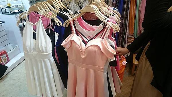 (需滿18)理K (便服店 小禮服店）整體造型參考 台中.台