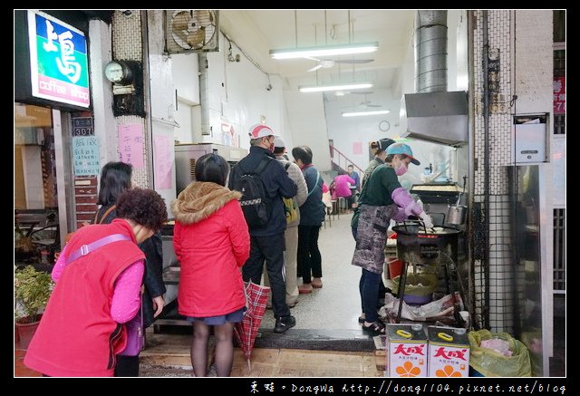 【基隆食記】基隆早餐|人氣排隊美食 先烤後煎的美味早點|周家豆漿店