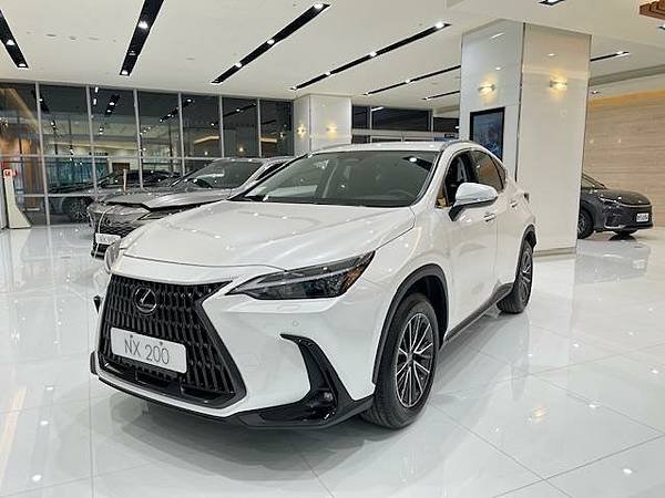 北都汽車 LEXUS 大安營業所