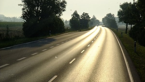 DSCF1877 德國道路出名平穩.JPG
