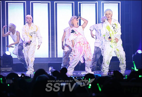 B.A.P - 出道 SHOWCASE 新聞圖 總帖 2.jpg