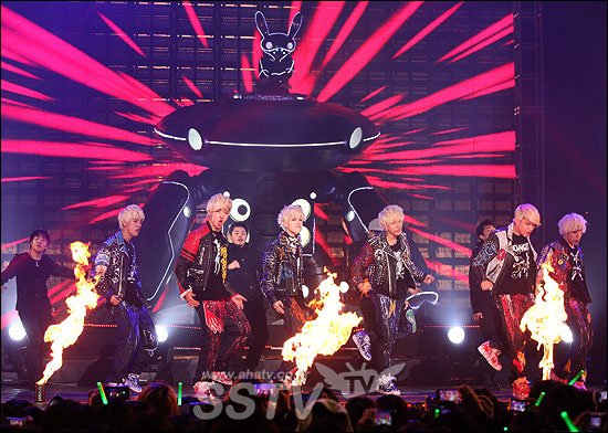 B.A.P - 出道 SHOWCASE 新聞圖 總帖 34.bmp