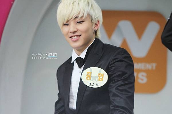 120301 文鐘業 - Mnet Wide娛樂新聞 飯拍 10P [UP!UP!]-6