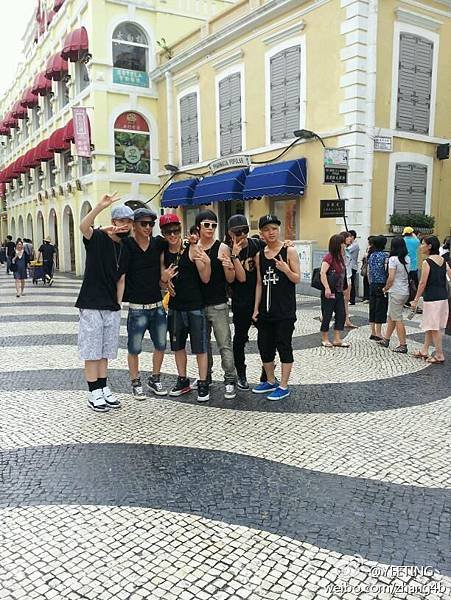 120703 B.A.P - 澳門街頭 飯拍 3P-1