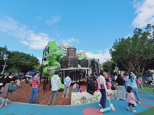 新莊頭前運動公園 (41).jpg