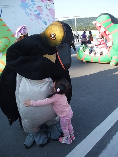 hug3.JPG