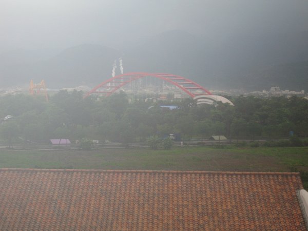 下雨天沒辦法遊冬山河只好遠眺蘭陽大僑２.JPG