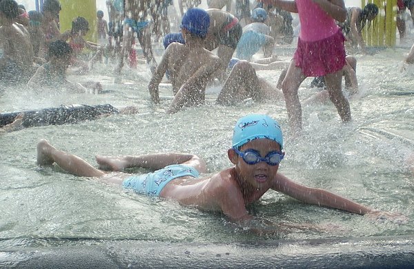 1008宜童玩節-水迷宮 19.jpg