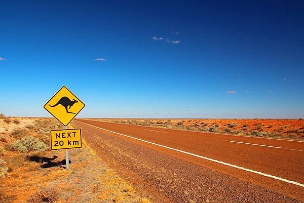 Australian-road-sign-on-the-highway-497866156_727x485.jpeg