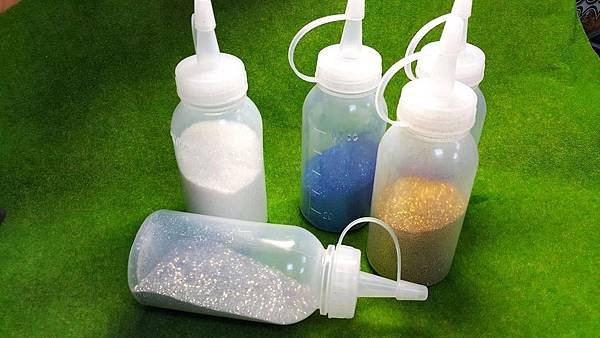 廣告顏料 水彩 壓克力顏料 繪畫 冷靜瓶2