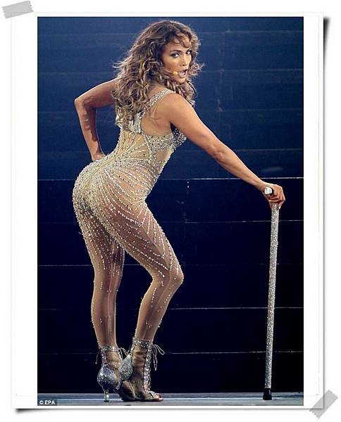 PS_J-Lo_DailyMail-1