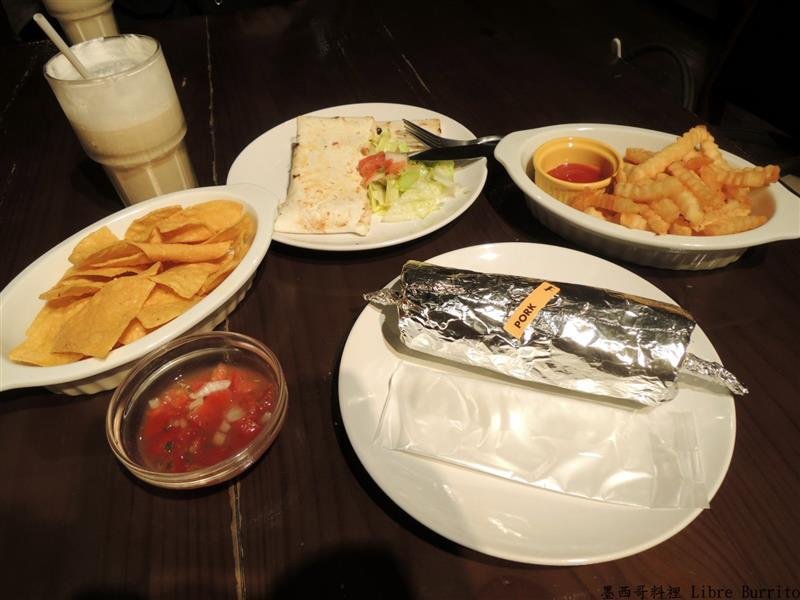 Libre BurritoDSCN8589.jpg