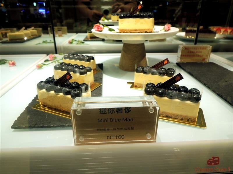 CHEESECAKE1 012.jpg