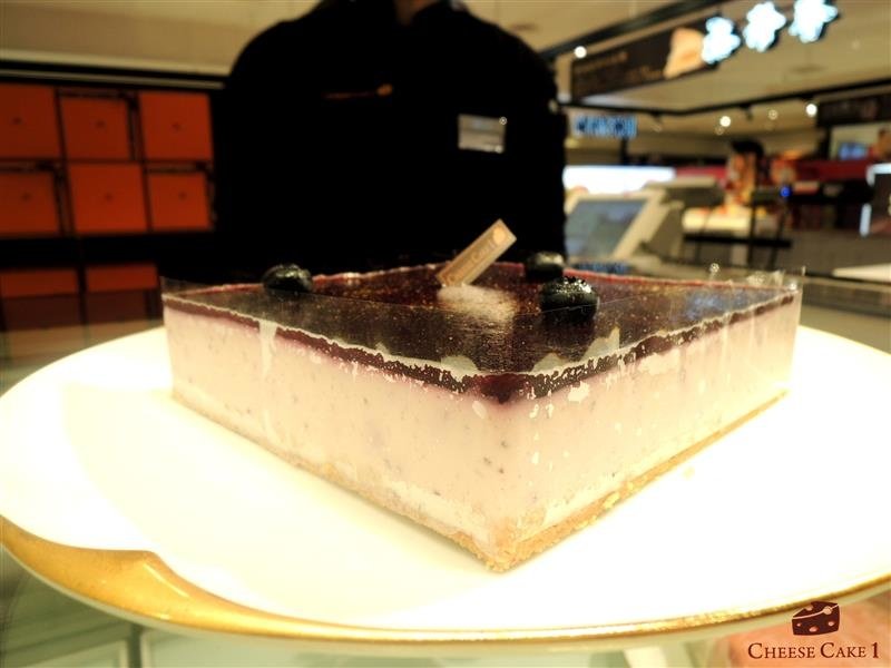 CHEESECAKE1 024.jpg