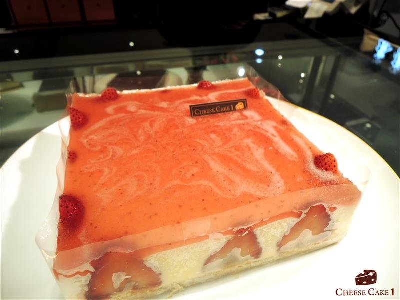 CHEESECAKE1 029.jpg