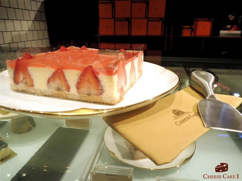 CHEESECAKE1 034.jpg