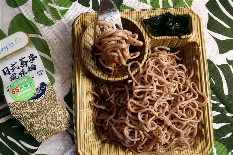 7-11 i珍食 小七 日式蕎麥風味麵 (8).jpg