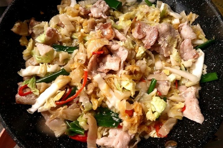 全家便利商店 食食購 酸白菜炒豬五花009.jpg