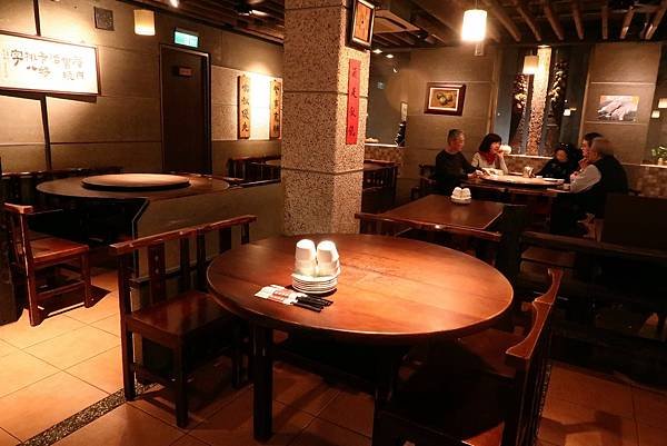 飯食堂、大安區美食、大安區小吃、大安區聚餐推薦、大安區聚餐、東門捷運站美食、大安森林公園美食、台北聚餐推薦、台北聚餐002.jpg