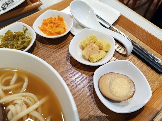 誠品生活內內湖簡餐 菜單 009.jpg