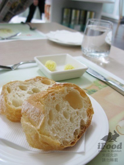 02_麵包.jpg