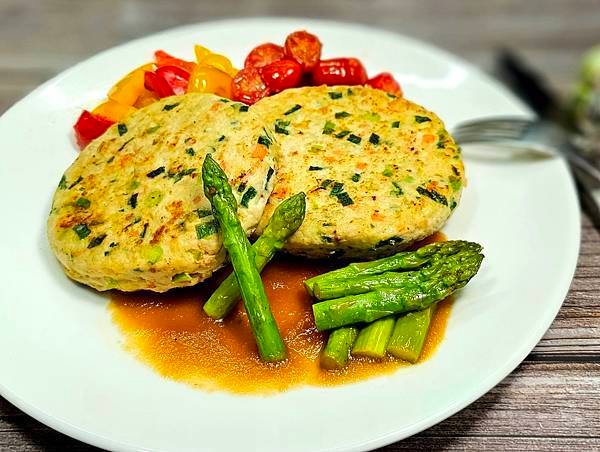 食譜二：山藥%26;韭菜雞肉漢堡.jpg