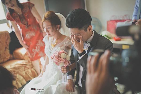 幸福記錄特派員-中壢自助婚紗推薦,桃園自助婚紗包套,中壢自助婚紗攝影工作室,中壢婚紗禮服出租,桃園婚紗禮服出租,桃園婚禮記錄,中壢婚紗攝影,新竹婚禮側錄,中壢親子寫真,寶寶照,孕婦照,情侶寫真,兒童攝影,全家福,週年照5951