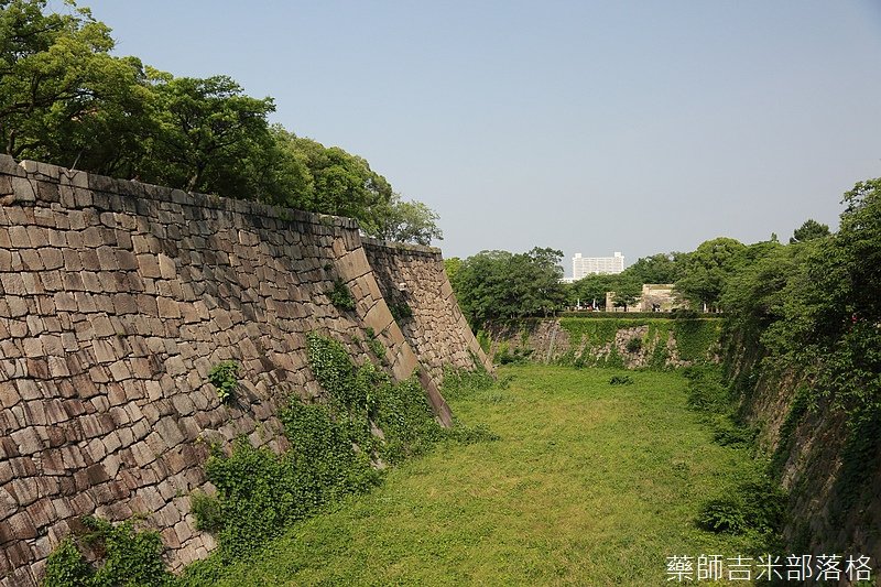 Osaka_Castle_050.jpg