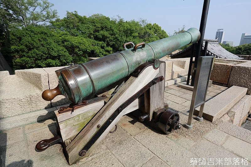 Osaka_Castle_145.jpg