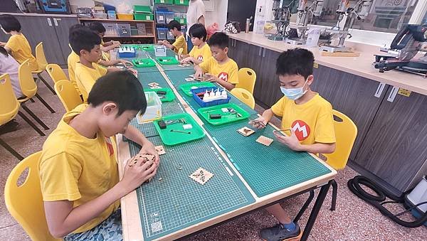 校外教學--日新自造教育及科技中心